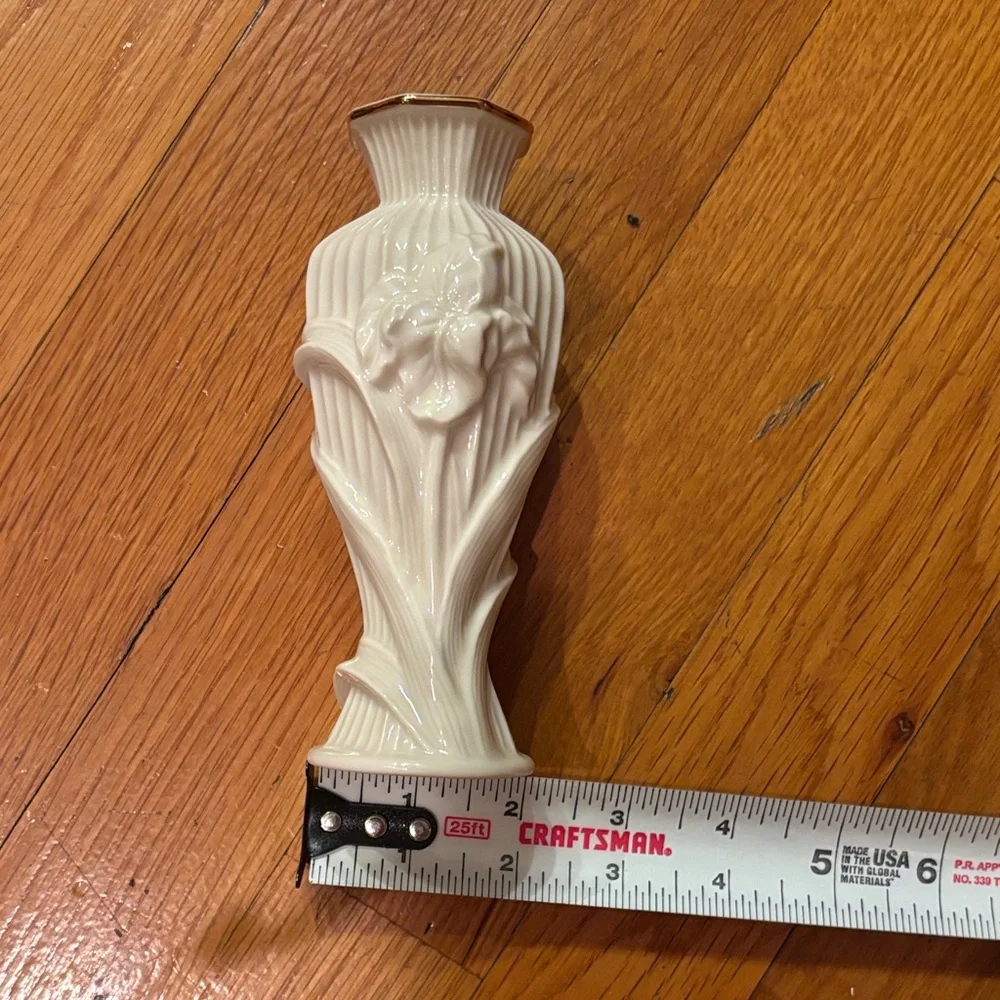 Lenox Cream Vase with Iris Relief and Gold Trim
